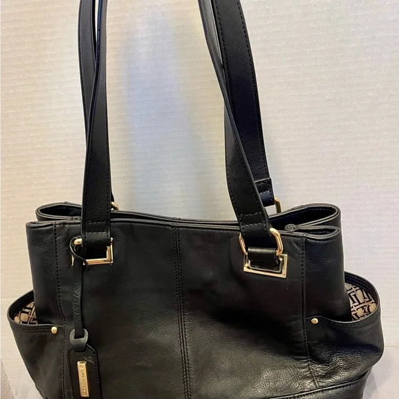 Tignanello Black Genuine Italian Leather Purse - Picture 2 of 9